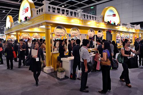 第25屆香港國(guó)際旅游展揭幕 56個(gè)國(guó)家和地區(qū)參展